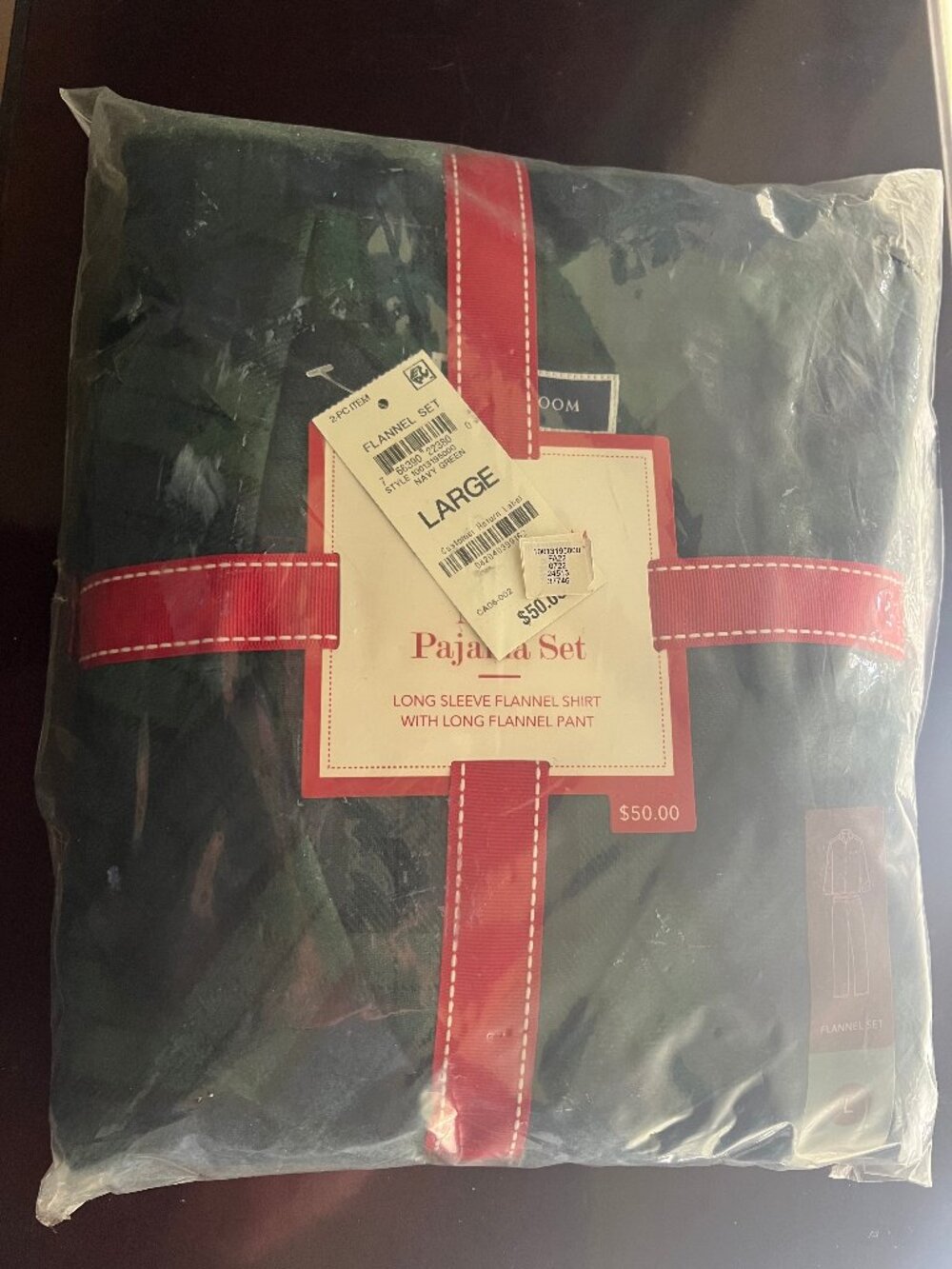Men's flannel pajama set - Large - Unopened
